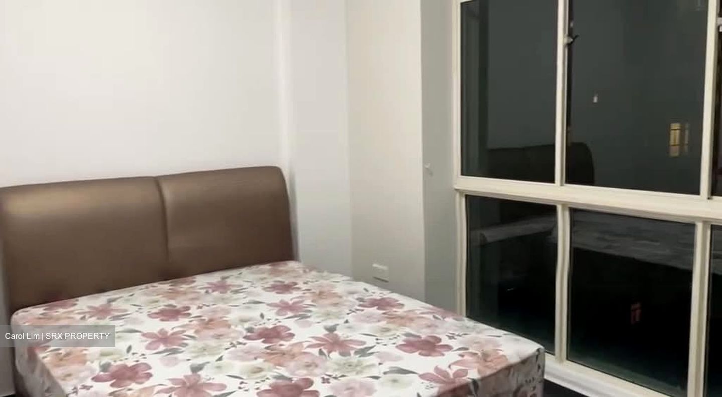 Hillview Green (D21), Condominium #587149141